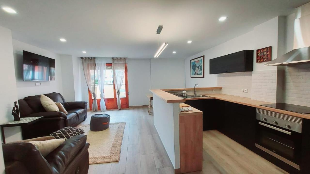 Sunny Duplex In Front Of Campello Beach El Campello Buitenkant foto